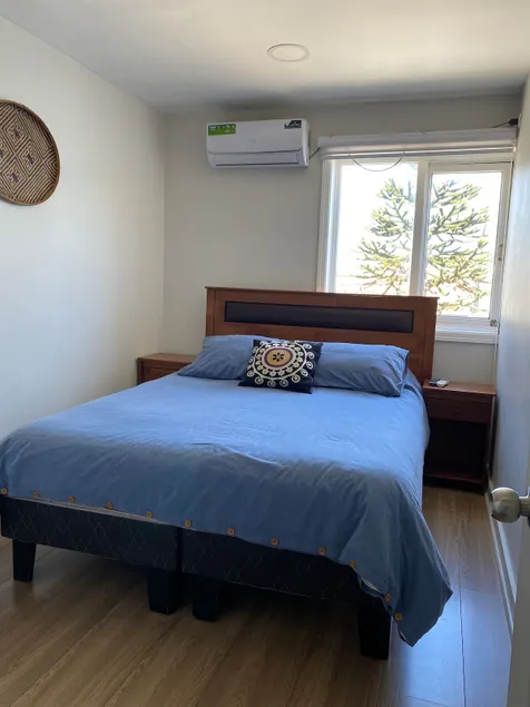 Single room with private bathroom - Image 1