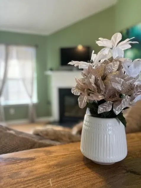 The Cozy Haven Home - Image 1