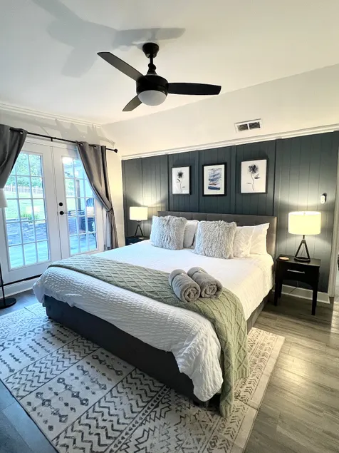 3-Bed, 2-Bath Gated Home in a Spacious Private Lot - Image 1