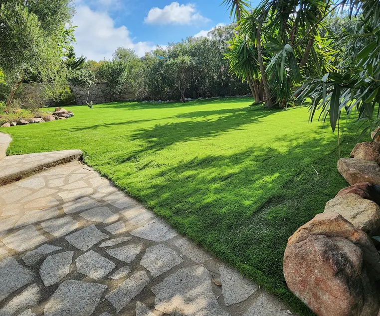 Villa 'Alba Baja Sardinia' avec vue mer, piscine partagée et Wi-Fi - Image 1
