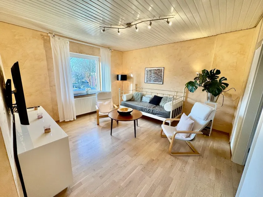 Top ausgestattet 3,5 Zimmerwohnung in GE-Hessler - Image 1