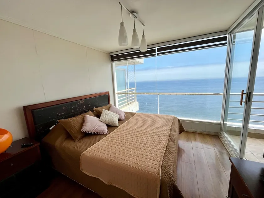 Beachfront view - Image 1