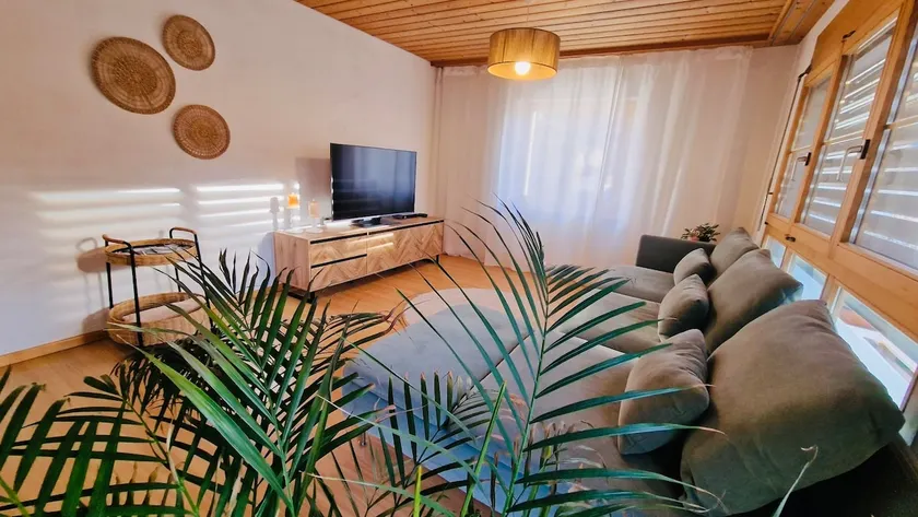 Tatta's Bijou ground floor apartment - Image 1