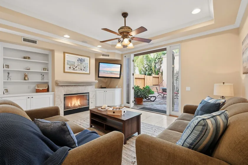 La Jolla Mar | 3BR Villa w/ Ocean Views in Village - Image 1