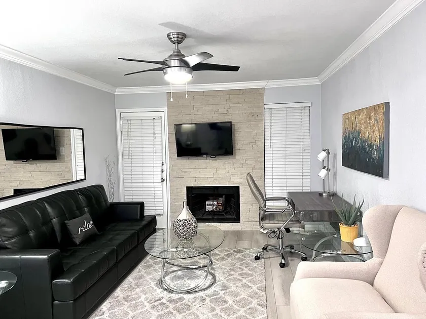 I44 - Irving Professional 1BD | DFW | Pool + W/D - Image 1