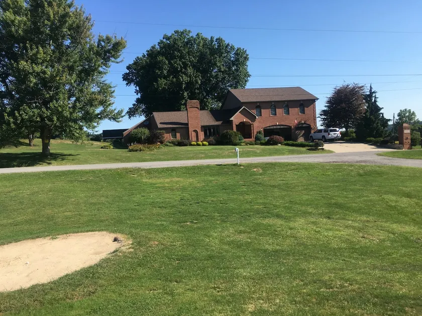 Big house on course for golfer’s retreat - Image 1