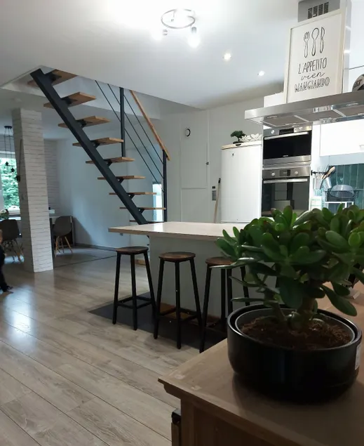 Quiet house - Image 1