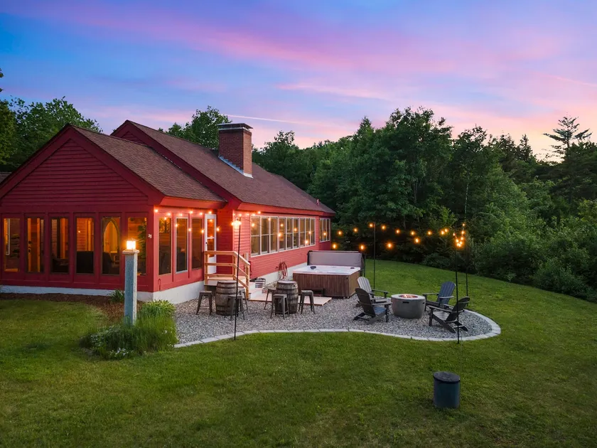 Ridgeview - 70 acre White Mountain estate with views - Image 1