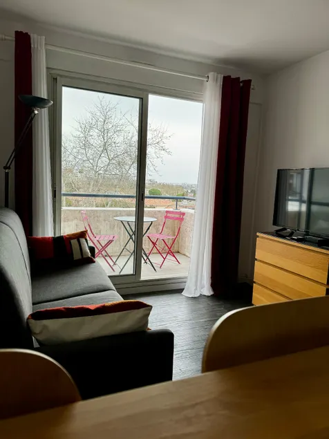 Studio in a perfect location. close to the city center - Image 1