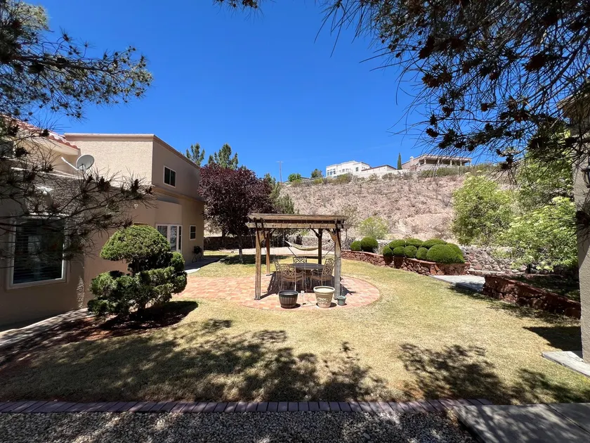 Mountain Get-Away Home West EP - Image 1