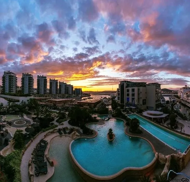 Britain in the Sun at Luxurious Ocean Village - Image 1