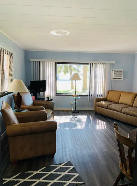 Brothers lake drive chalet - Image 1