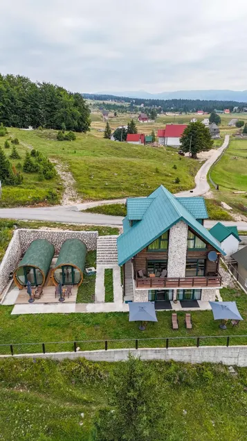 Villa Teea Zabljak Kovacka Valley - Image 1