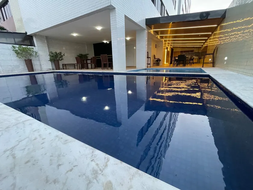 Silver loft with air-conditioning - Image 1