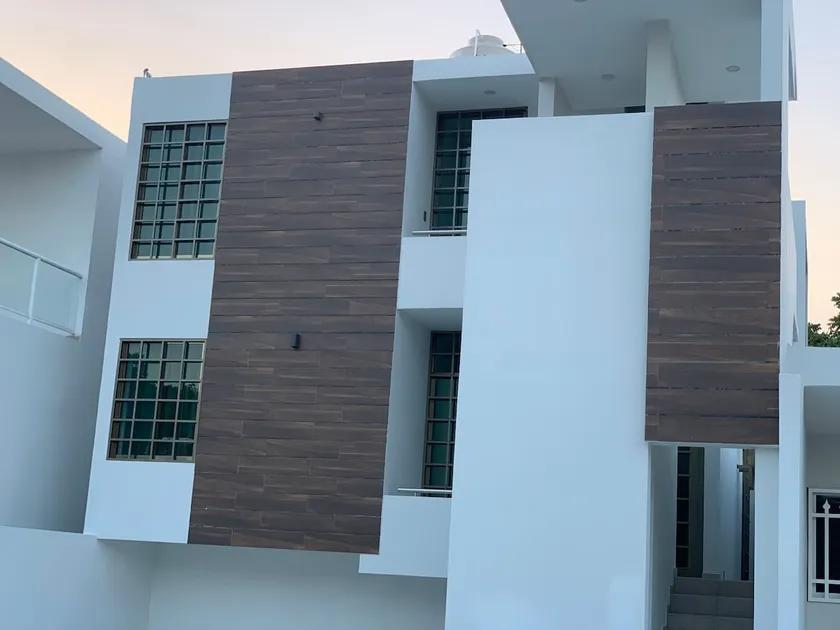 Beautiful house and/or apartment (Charly) - Image 1