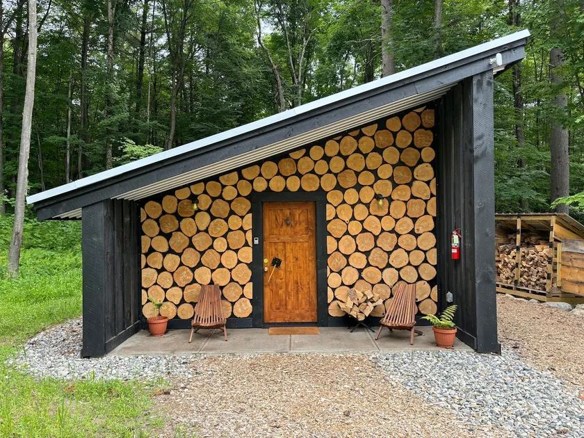 The Woodshed High rise Wood Burning HOT Tub - Image 1