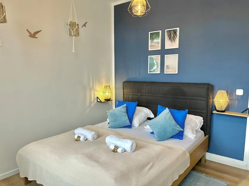 Cozy Studio with Coastal Flair | Nespresso - Image 1