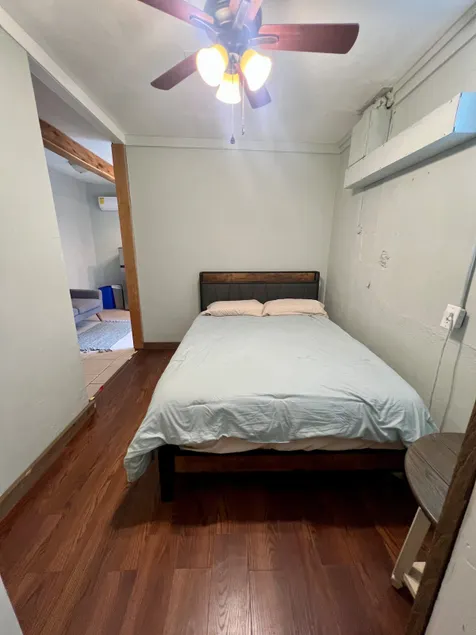 Pet Friendly Guesthouse Near the Beach/Downtown - Image 1