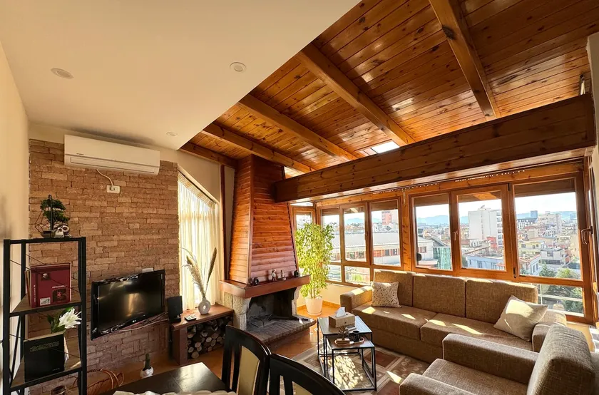 SuperHost | SkyView Oasis Premium Apartment - Image 1