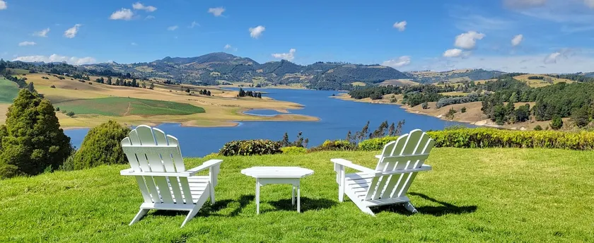 House with a magical view of the Sisga dam - Image 1