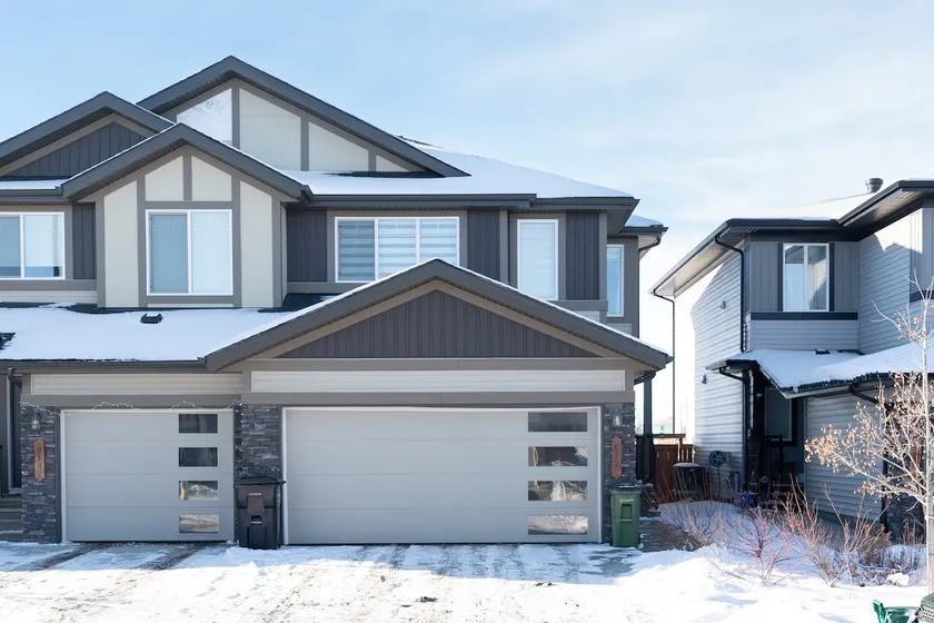 Modern Family Retreat Near Airport with A/C - Image 1
