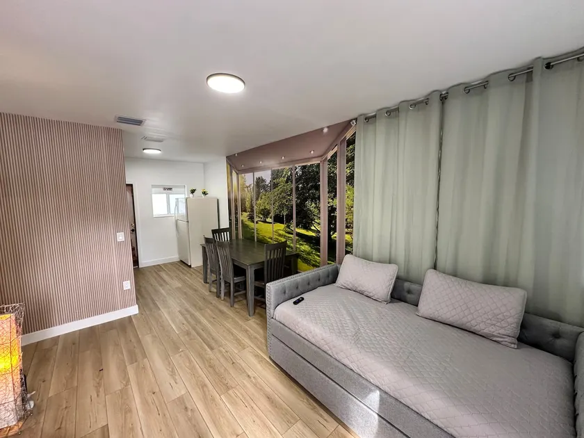 Apt#3 N Miami Beach 4 Guest Washer/D free Parking - Image 1