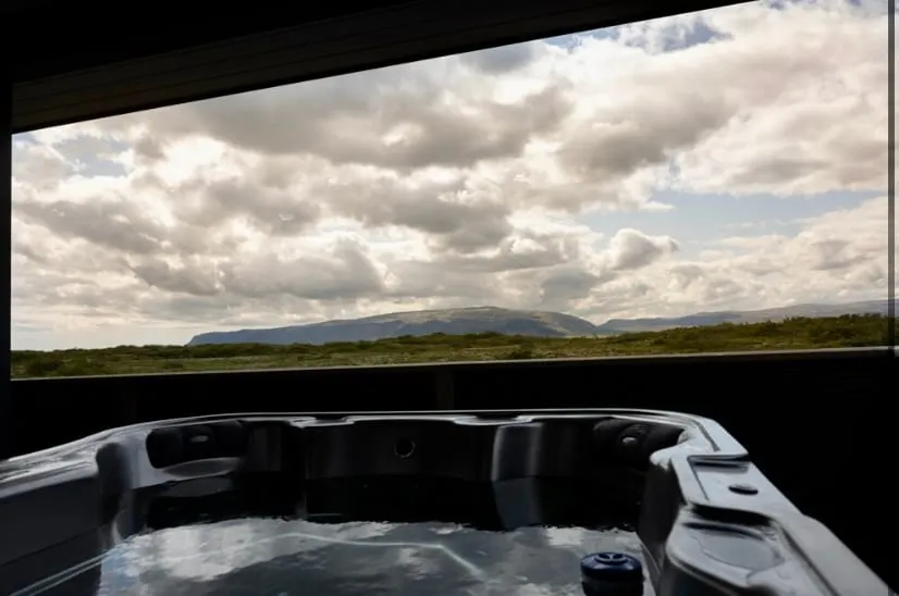 Luxury Villa in Golden Circle with hot tub - Image 1