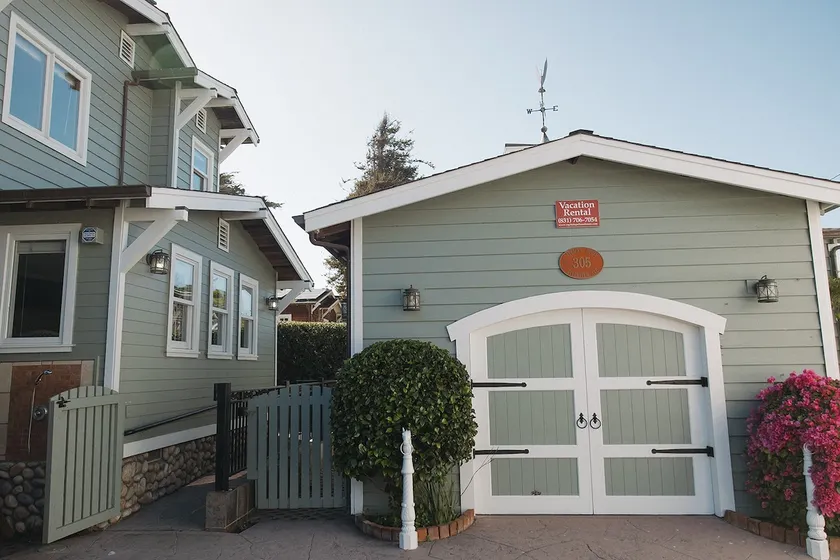 Capitola Pelican House - Image 1