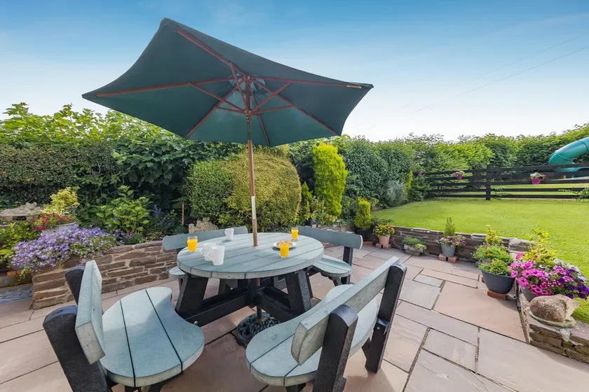 3 Bed in Brecon oc-bn363 - Image 1