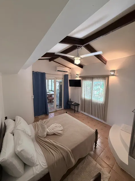 Cantarrana Apartment - Image 1