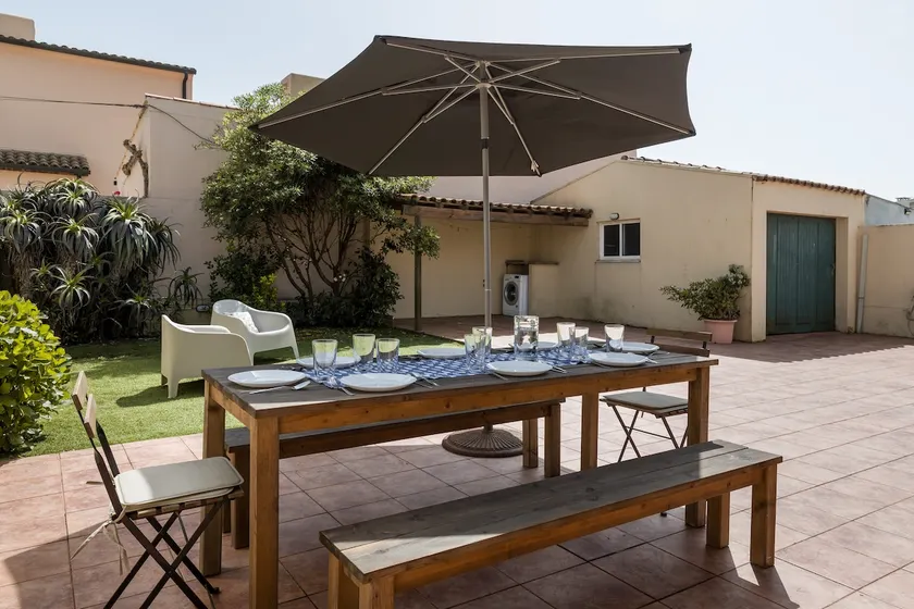Mindelo Beach House - Image 1