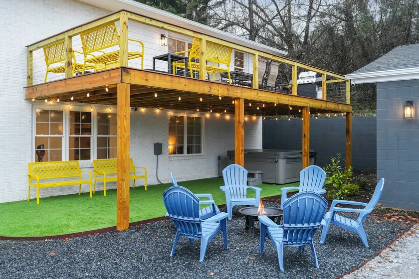 6 BR*Hot Tub*10 mins to DT G-Ville - Image 1