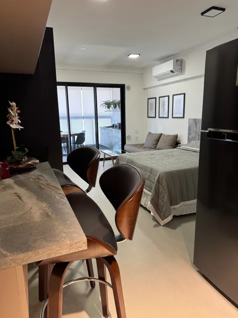 Studio Concept Av. Esmeraldas perfect location - Image 1