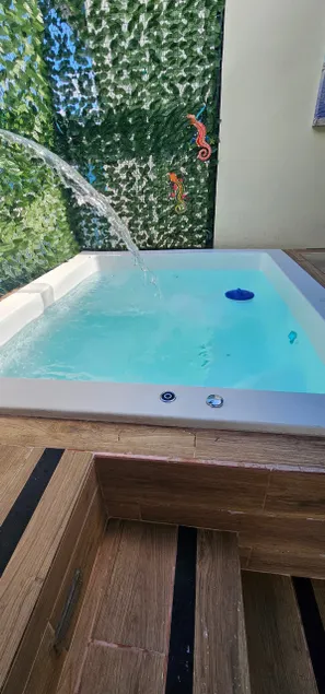 Your getaway with a jacuzzi in the heart of the city - Image 1