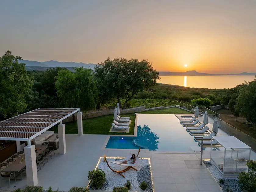 Luxurious Villa Liandri - With Private Pool - Image 1