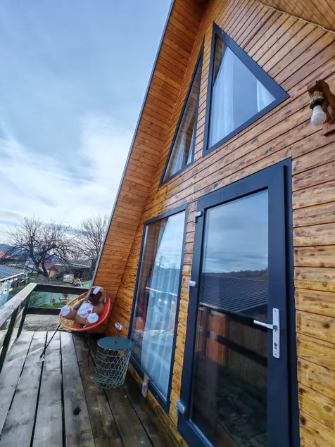 A-Frame house with porch 1 - Image 1