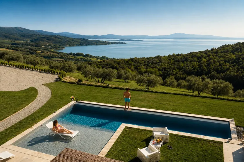 Feronia – Luxury 3BR Villa with Heated Pool - Image 1