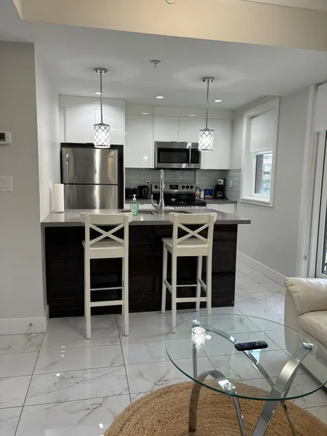 Luxurious apartment Calgary downtown #602 - Image 1