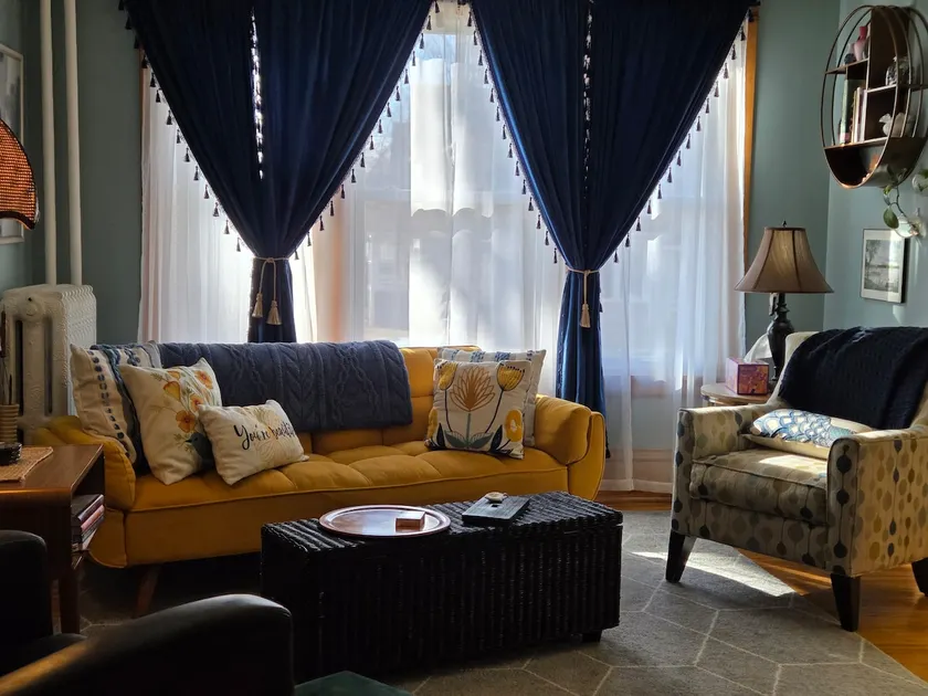 Dreamy Covered Veranda in the City (4+, AC, Yard) - Image 1