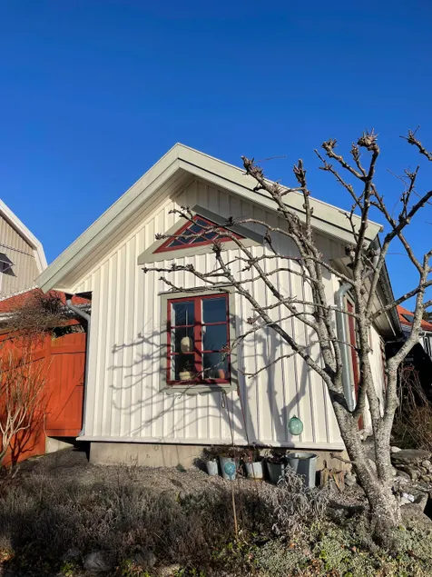 Guesthouse in Kullavik - Image 1