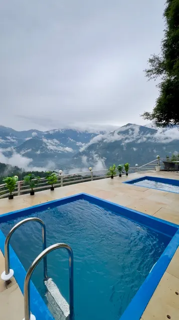 Stargazing Villa with Heated Pools - Image 1