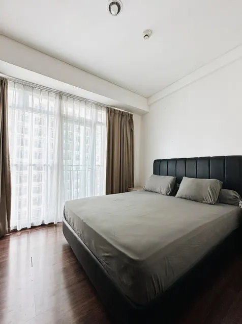 Spacious 1BR with living room @puri orchard - Image 1