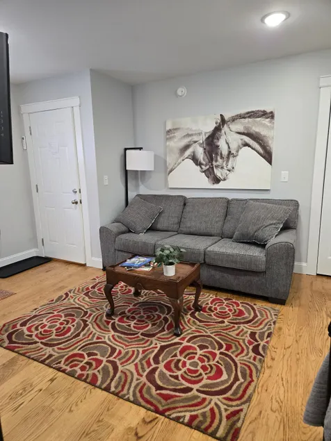 A”door”able - Image 1