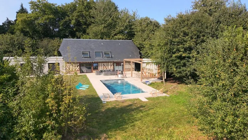 La villa Saint Léger - 12 personnes Jardin et piscine chauffee - Image 1
