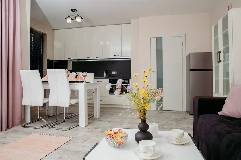 Rose Valley apartment - Image 1