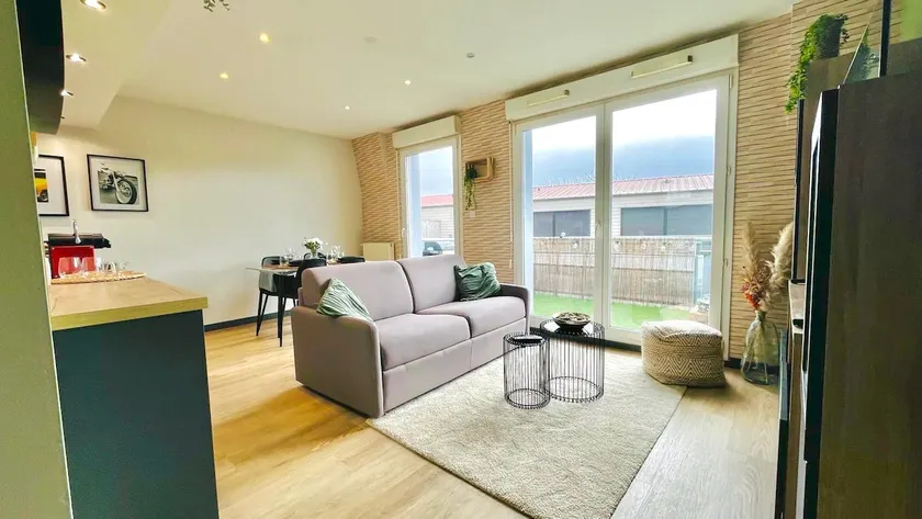 Entire apartment 4 people Terrace Free parking - Image 1