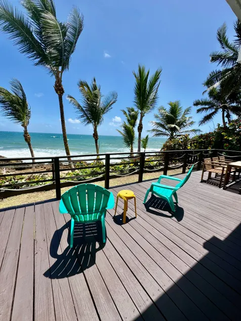 Brisa Marina Beach House 681 Islote, Arecibo PR - Image 1