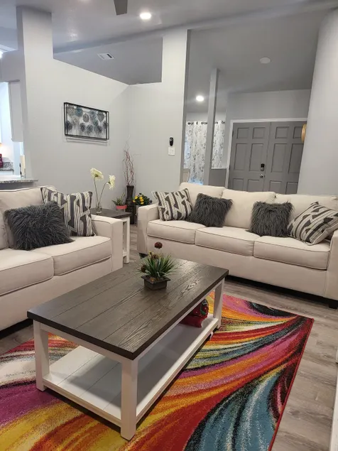 Fun NW Austin Home w/ Hot Tub – Sleep 10 - Image 1