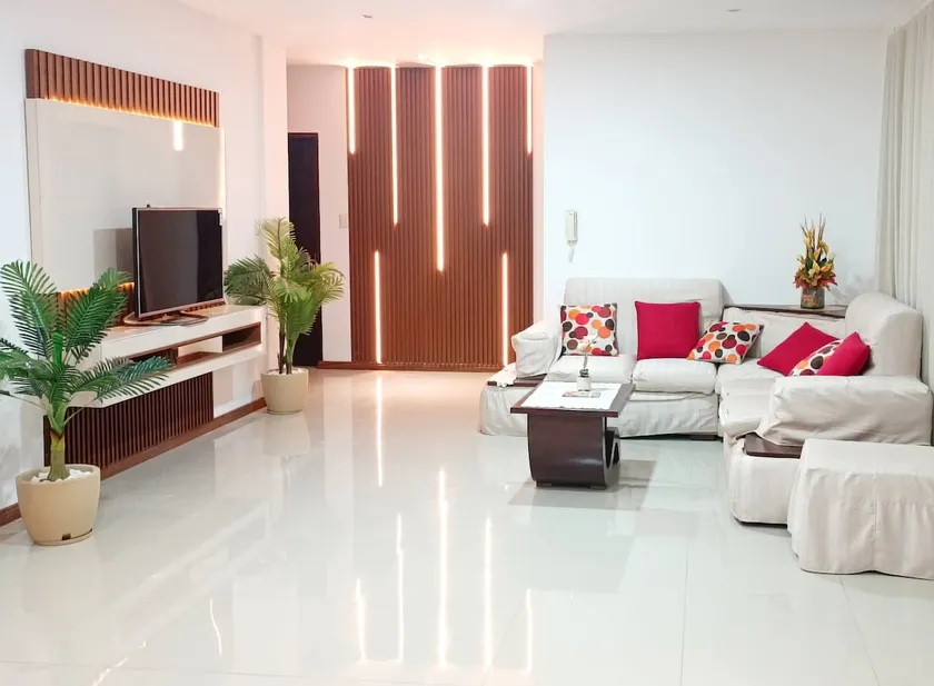 Venice Apartment - Image 1