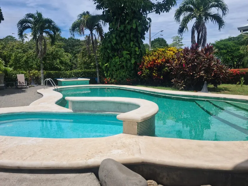 Small Forest Villa Condo with a Shared Pool - Image 1